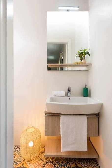 סביליה Monkeys Apartments Duplex Pureza & Balconies מראה חיצוני תמונה